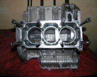 Barchetta: Motorblock V6 24V